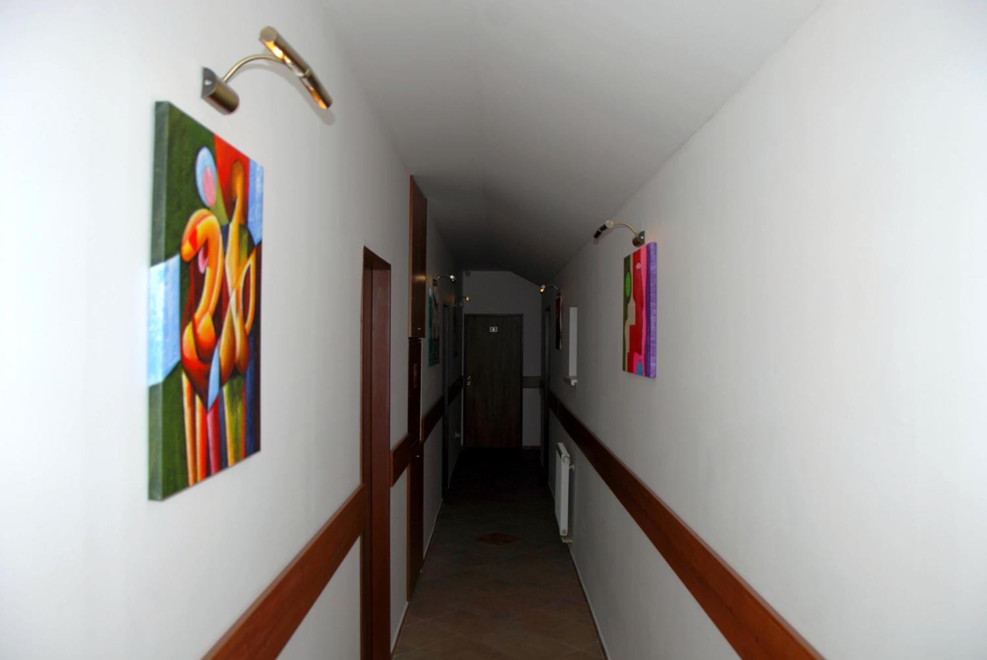 Penzion Ulicka Stupava Kamer foto