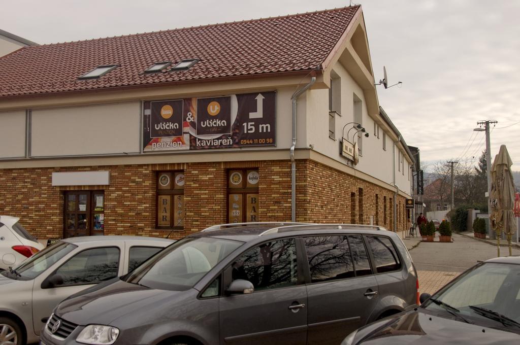 Penzion Ulicka Stupava Buitenkant foto