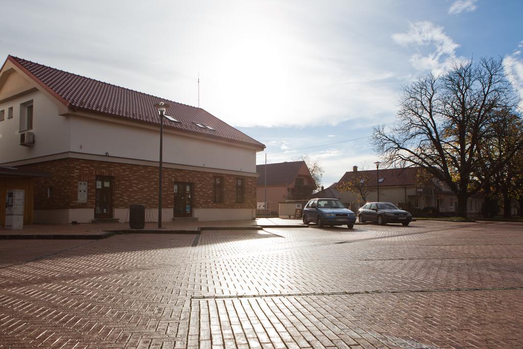 Penzion Ulicka Stupava Buitenkant foto